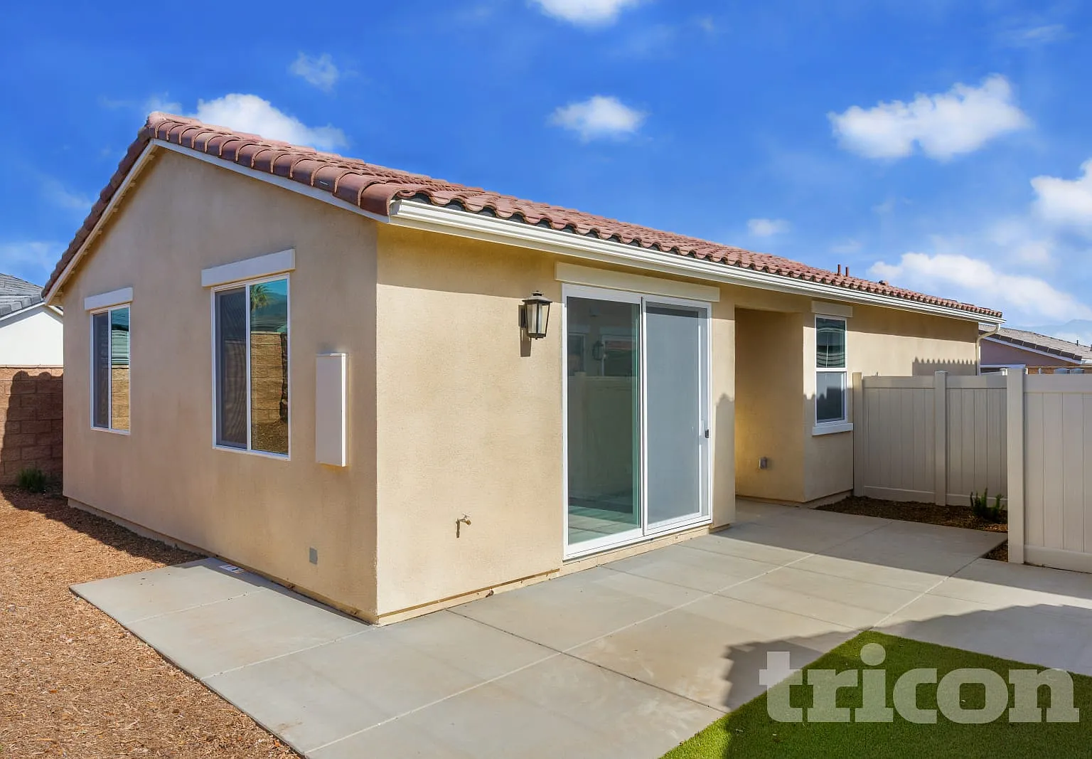1740 Taylor Avenue Unit 2 Corona CA — Photo 4