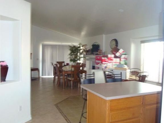 4th image of 1020 W Todd Dr
