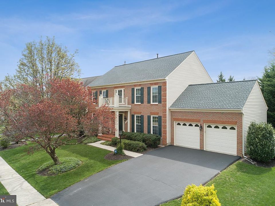 1st image of 43193 Belgreen Dr