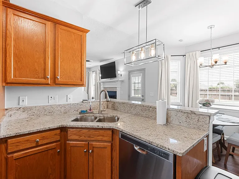 309 Raleigh Dr — Photo 31