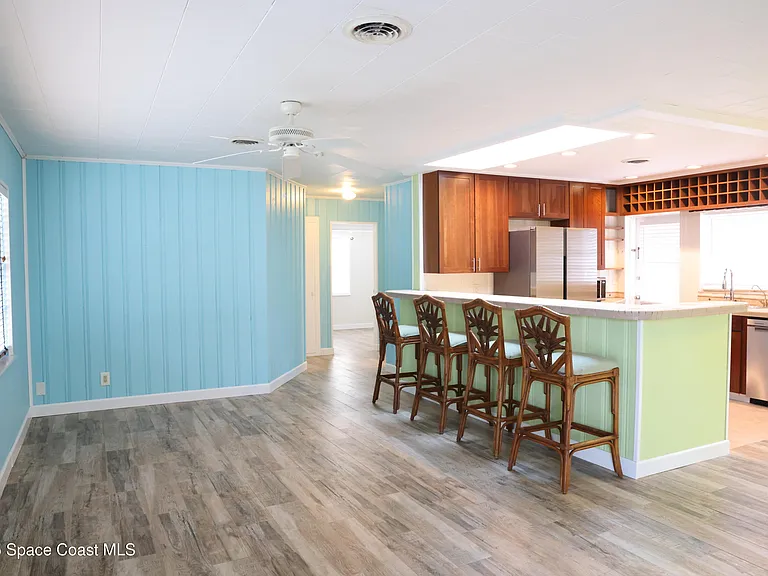 1100 Pine St — Photo 5