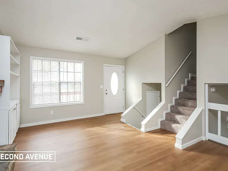 643 Inland Way NW — Photo 6