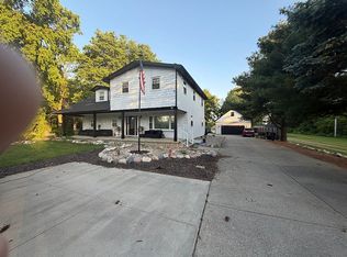 12466 Jefferson Blvd, Mishawaka, IN 46545