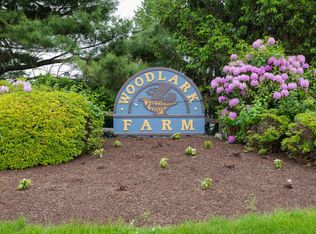 214 Woodward Dr, Exton, PA 19341