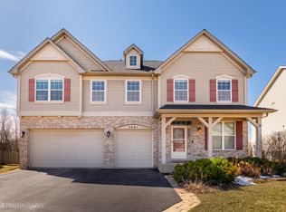 2601 Hennig Rd, Hampshire, IL 60140