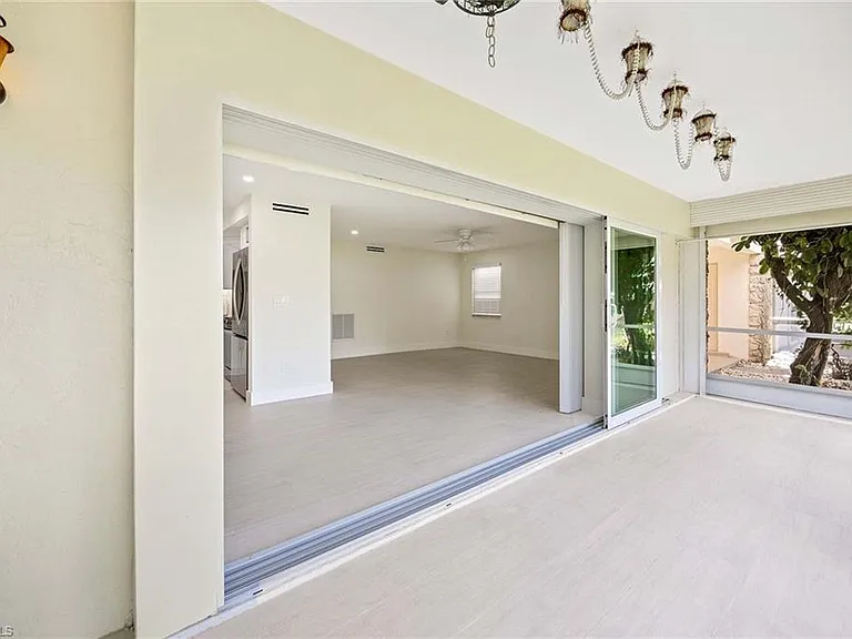 1155 Sandpiper St #F7 — Photo 19