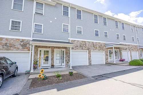 28 Armstrong Rd #C21 Photo 1