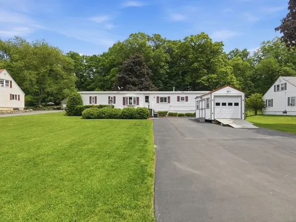 8 Donahue Ln, North Grafton, MA 01536