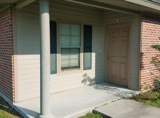 614 Sulphur Ave, Westlake, LA 70669
