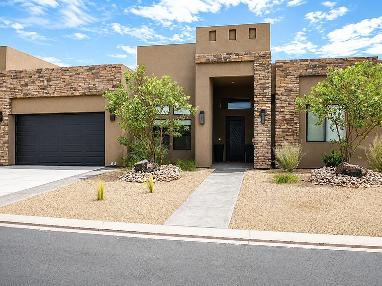 253 S 660 W — Photo 39