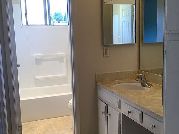 3rd image of 9733 Wintergardens Blvd #49-1