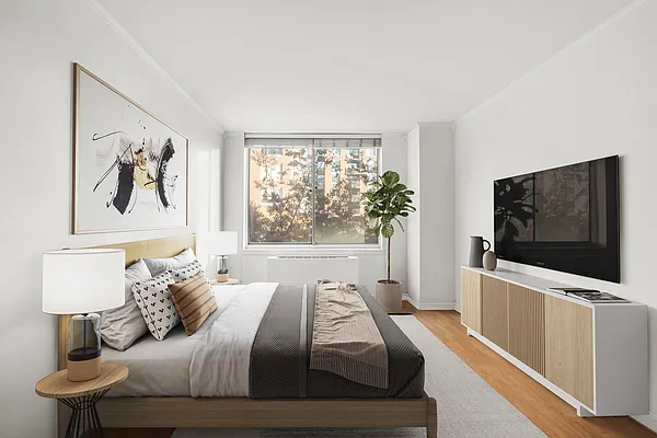 Rented by SERHANT. | media 19