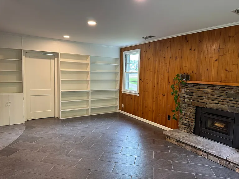 3351 Mimosa Dr — Photo 13