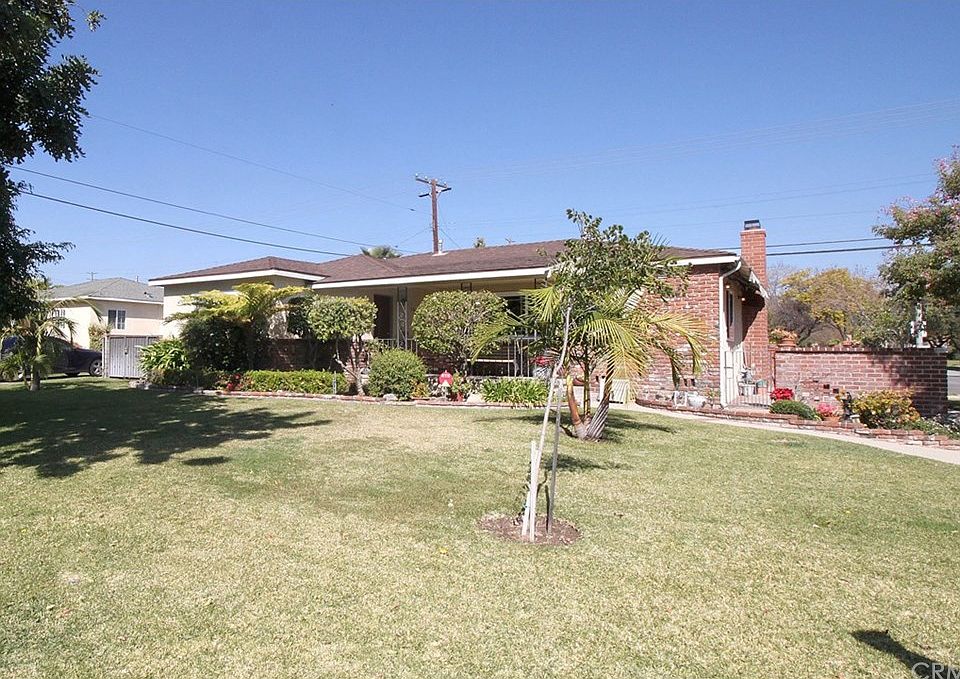 2nd image of 1501 Pedley Dr