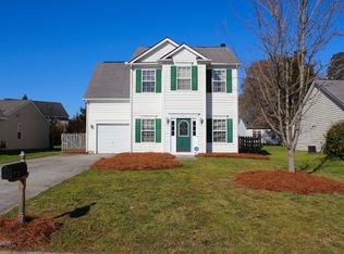 3917 Cedar Hill Dr, Charlotte, NC 28273