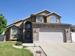 107 E 2100 S, Clearfield, UT 84015