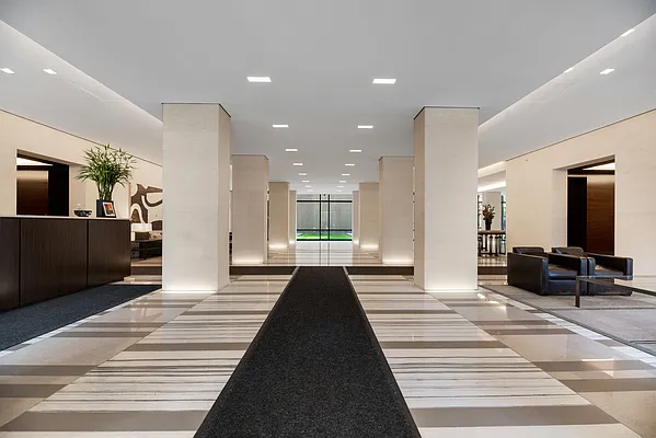 Sold by Compass | media 20