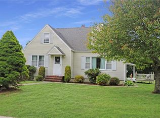 7 Marriott Ave, Westerly, RI 02891