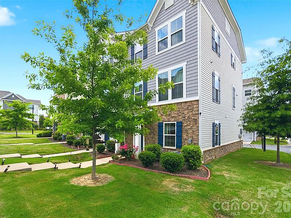 2nd image of 9116 Mallard Mills Dr