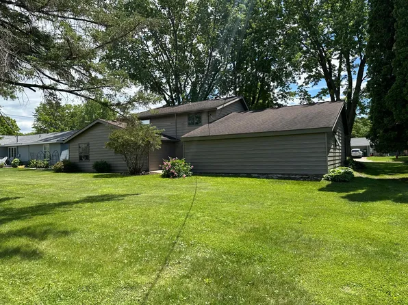506 NW Lincoln St, Adams, MN 55909