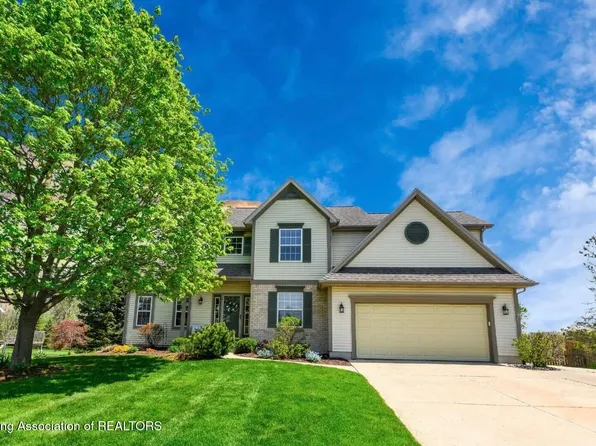 2410 Renfrew Way, Lansing, MI 48911