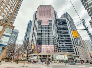 1001 Bay St #3212, Toronto, ON M5S 3A6