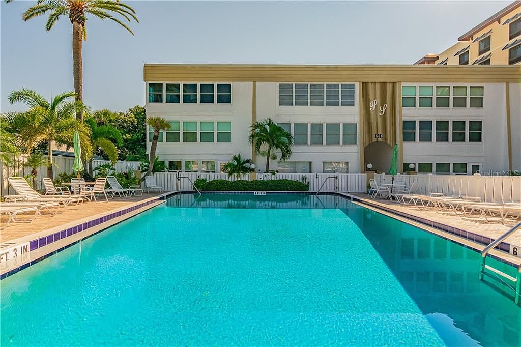 661 Poinsettia Ave APT 304, Clearwater, FL 33767 Zillow