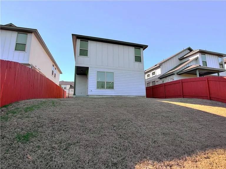 3240 E Whitestone Blvd #21 — Photo 17