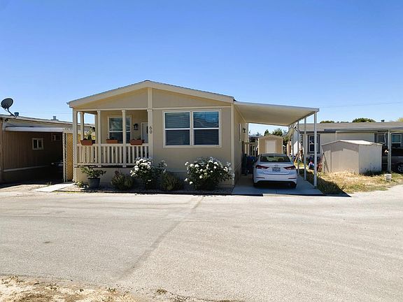2nd image of 2900 Fairview Rd #60
