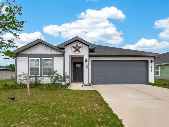 1030 Great Barracuda Ln, Alvin, TX 77511