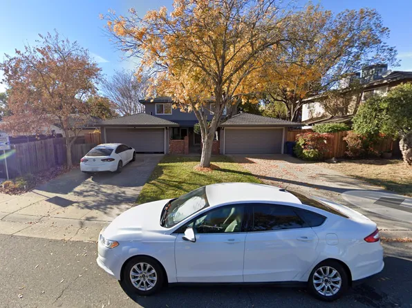 3455 Gabilan Way, Sacramento, CA 95821