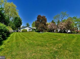 3703 Spruce St, Bristol, PA 19007