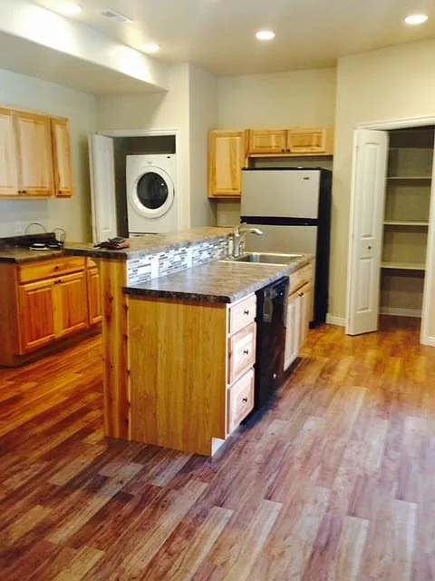 Susans Cir, Park City — Photo 2