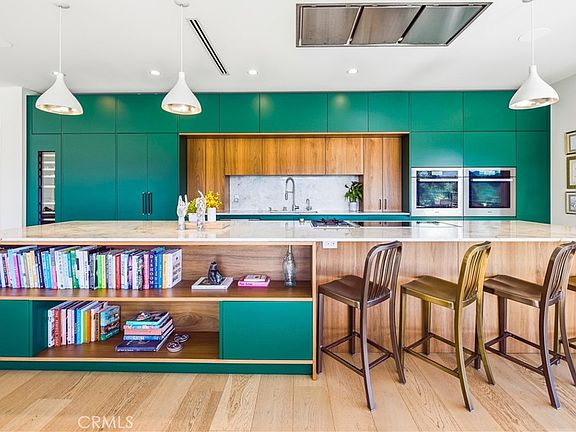 3rd image of 976 Ranch House Rd