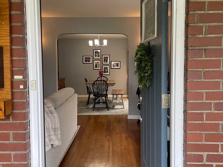 4131 Oakwood Ave #1 — Photo 3