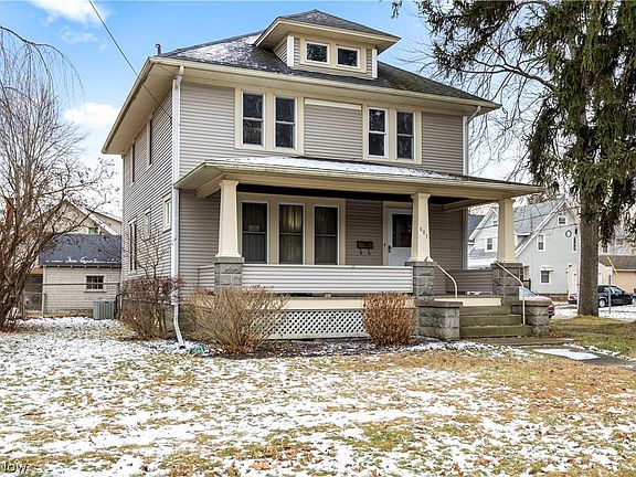 2nd image of 601 Woodland Ave