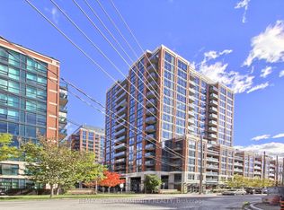 31 Tippett Rd #1608, Toronto, ON M3H 0C8