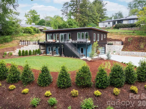 8 Midland Dr, Asheville, NC 28804