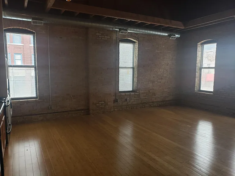 329 S Washington Sq #LOFT D — Photo 3