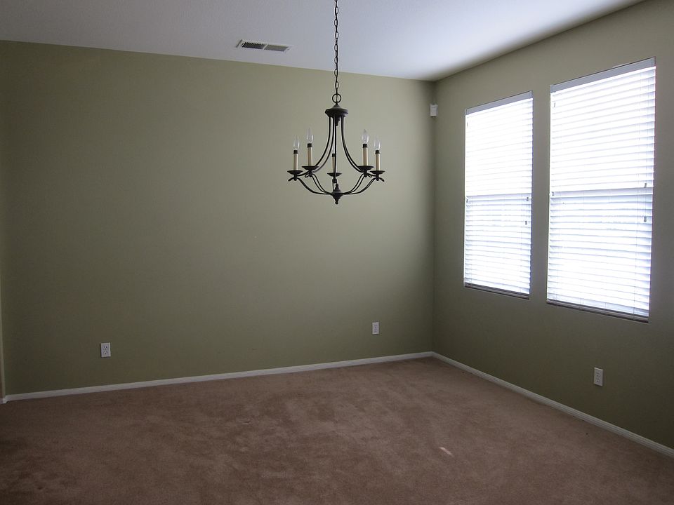 1st image of 28460 Keaton Dr