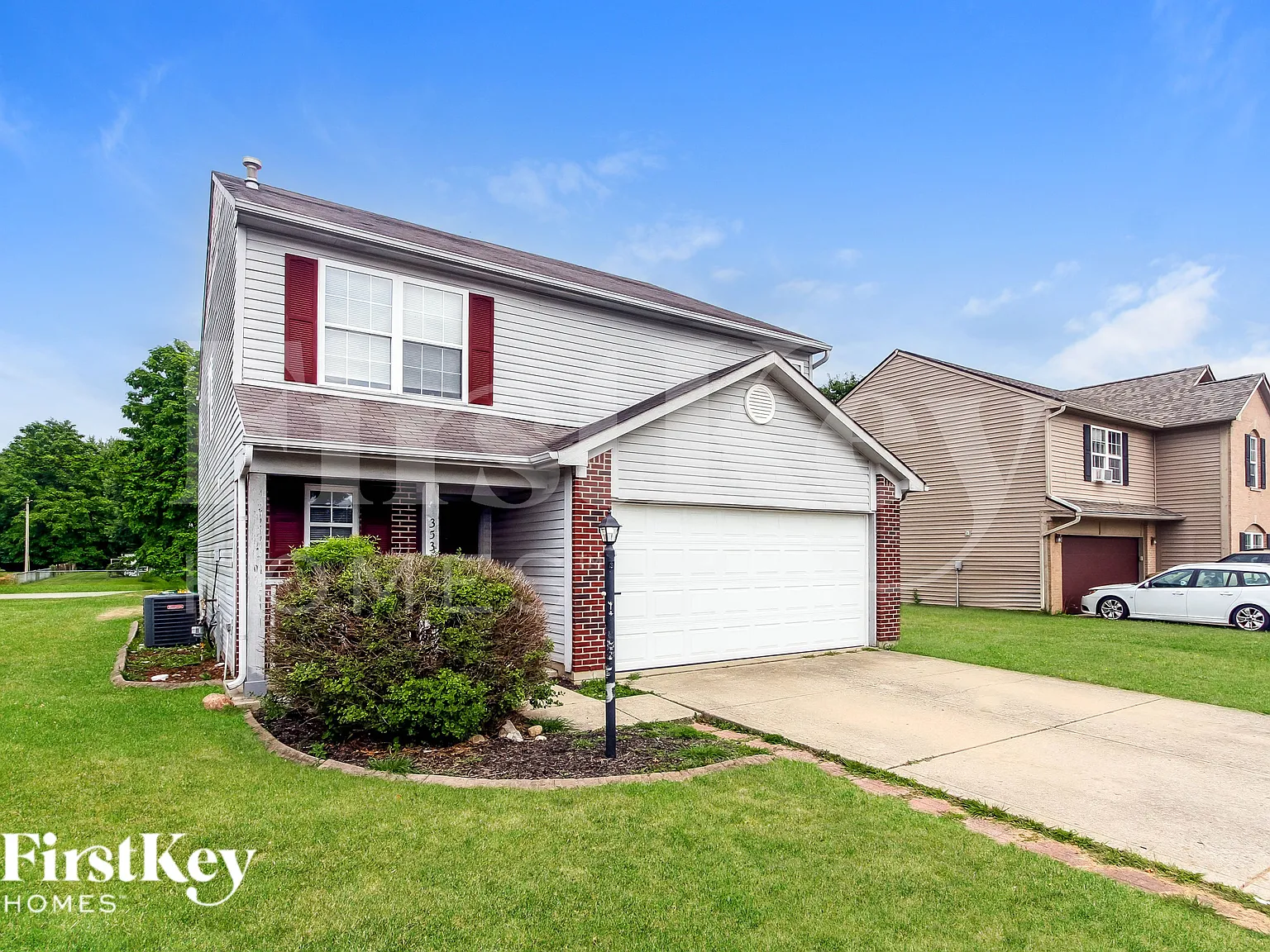 3 bed, 2.0 bath, 1774 sqft, $1,820 — Photo 2