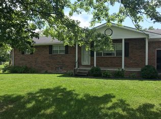 852 Ward Mill Rd, Baxter, TN 38544