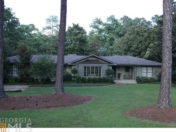 117 Hillcrest Rd, West Point, GA 31833