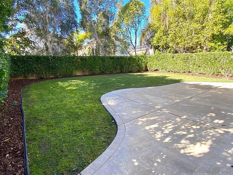 13260 Hollyfield Ct — Photo 18