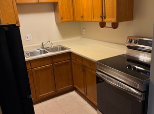 454 S Spring Rd APT 15, Elmhurst, IL 60126