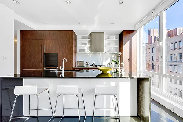 Sold by CORE | media 7