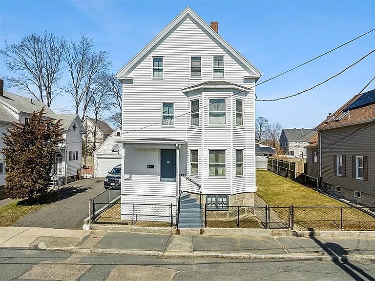 1st image of 25 Babbitt St #3
