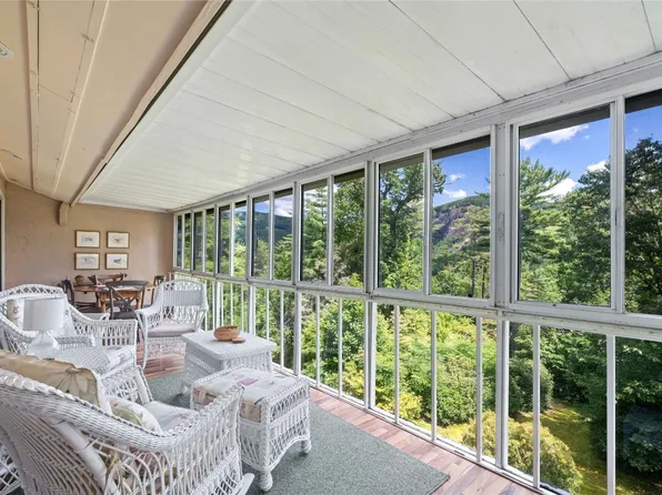 75 Holly Ridge #3B, Sapphire, NC 28774