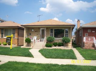 8427 S Kenneth Ave, Chicago, IL 60652