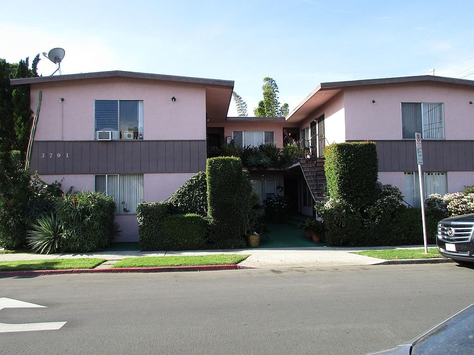 1st image of 3791 Redwood Ave APT 11